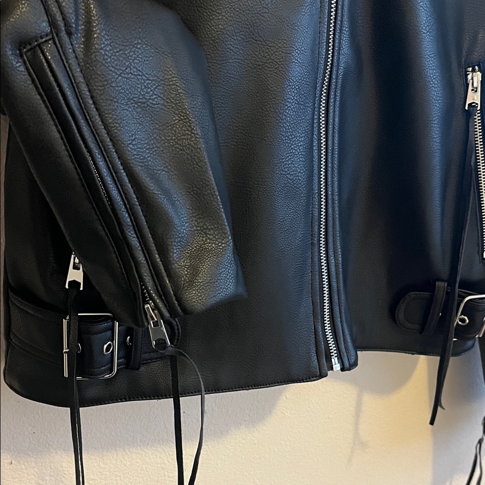 H&M Vegan Leather Biker Jacket - Picture 6 of 9